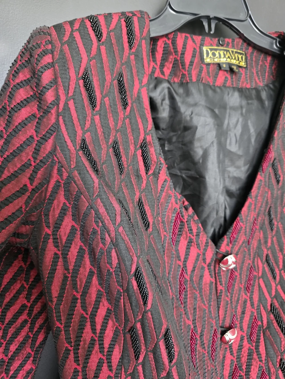 Donna Vinci Couture Jacket Size 8 Red Black Textured Blazer Button Front Career
